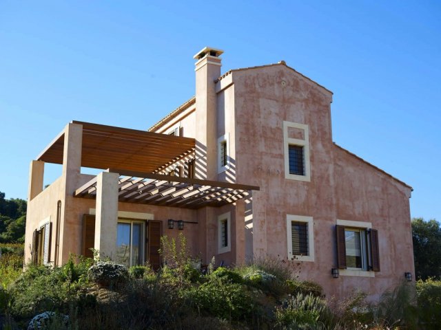 ELIATHOS SUPERIOR RESIDENCE HOUSE