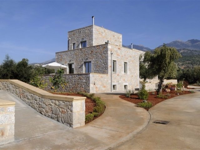 VILLA NIKOLOUDI ESTATE