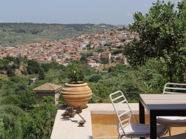 VILLA PERSEAS AND ANDROMEDA