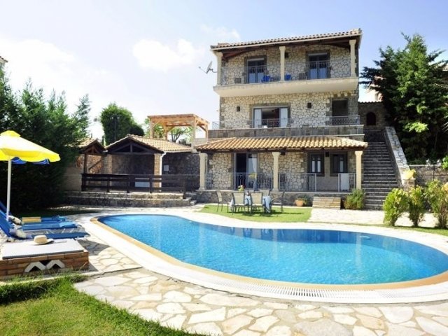 STONE VILLA PETROS GOUVIA