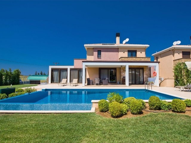 Villa Lemon House
