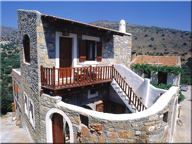 VILLA KALLIOPI - TRADITIONAL HOMES