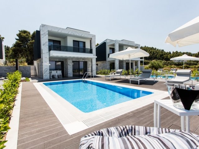 Crystal villa Sea Front