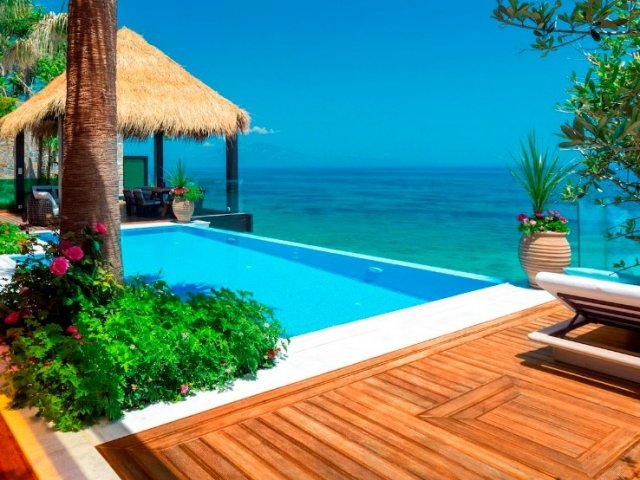 GRAND VILLA