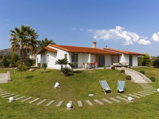 VILLA RHODIAN
