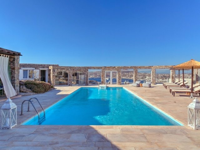 VILLA ORNOS