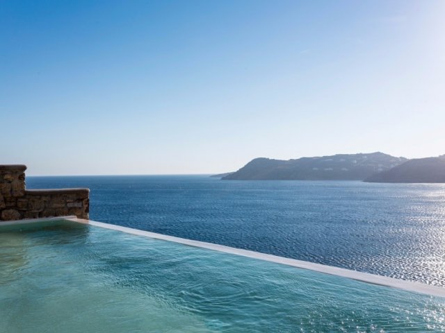 VILLA TITIAN