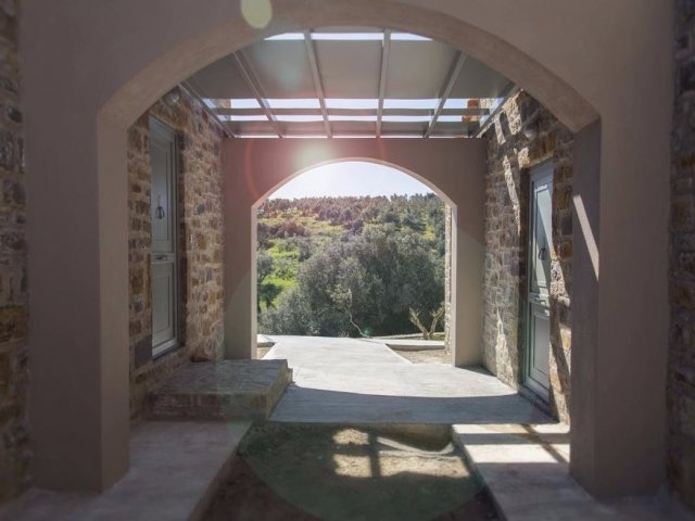 VILLA MAGENTA
