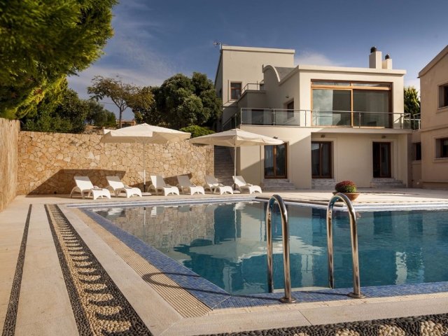 VILLA ANGELS