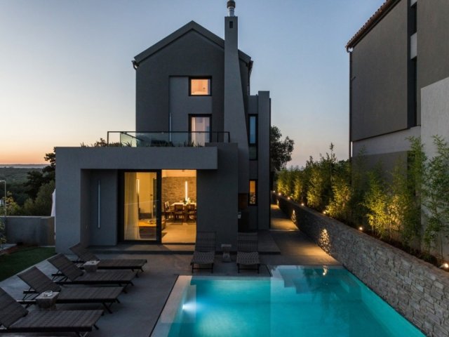 ELEA ASPRO VILLA