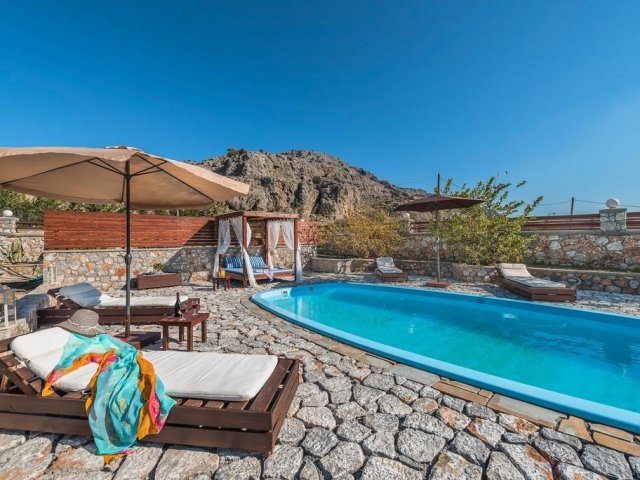 MARIPAUL VILLA