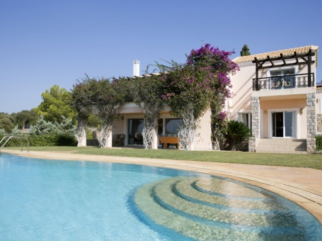 Luxury villa Lamda