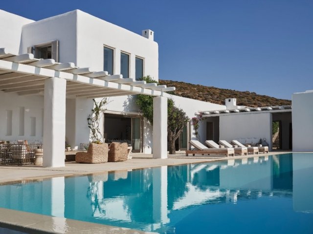 TM MYKONOS
