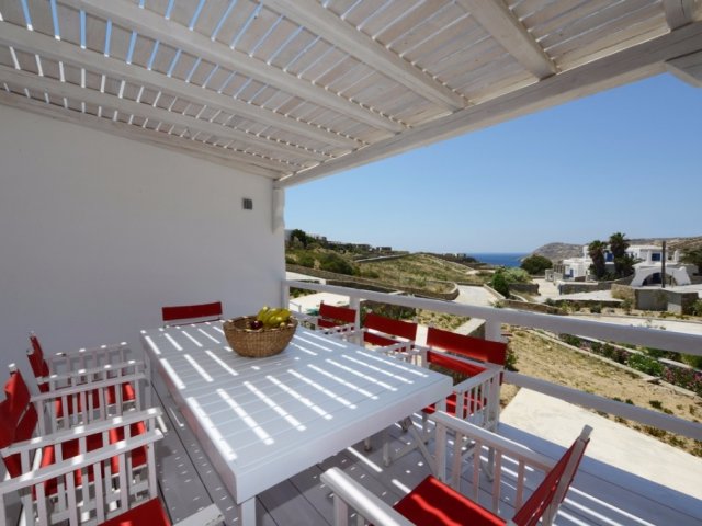 VILLA REA