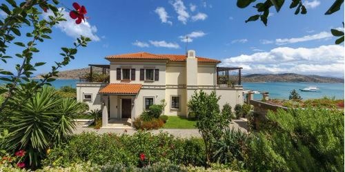 VILLA ELLINA