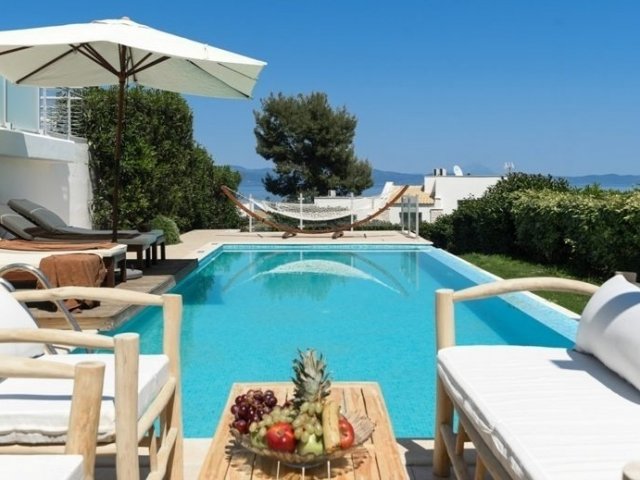 ILIACHTIS VILLA