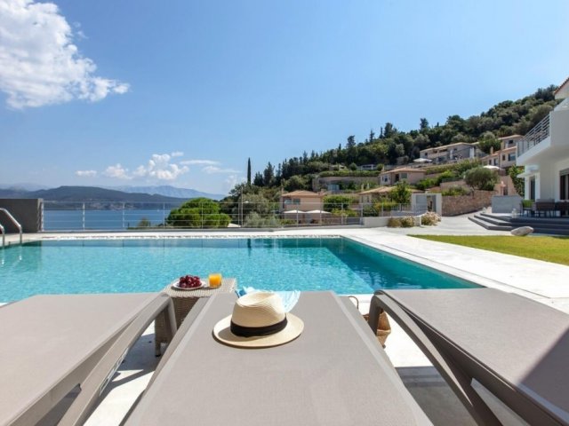 ERATO VILLA  III