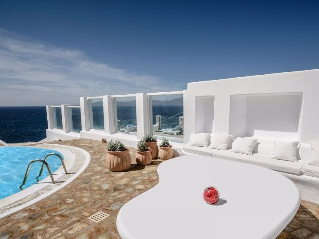 MYKONOS ART VILLA