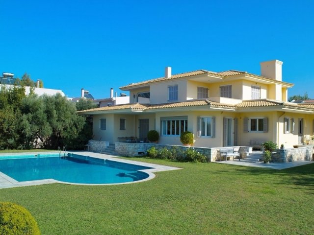 VILLA DH EPAVLIS