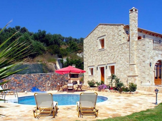 VILLA TOP OF THE HILL