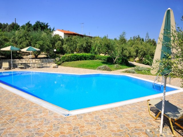 VILLA LEFKOTHEA