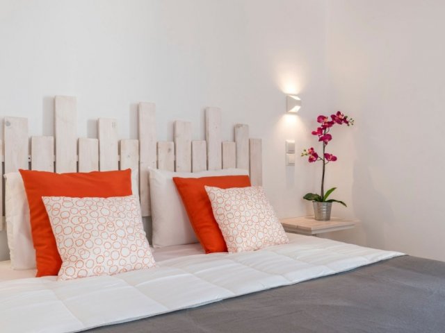 TWO BEDROOM HOUSE ELECTRA B