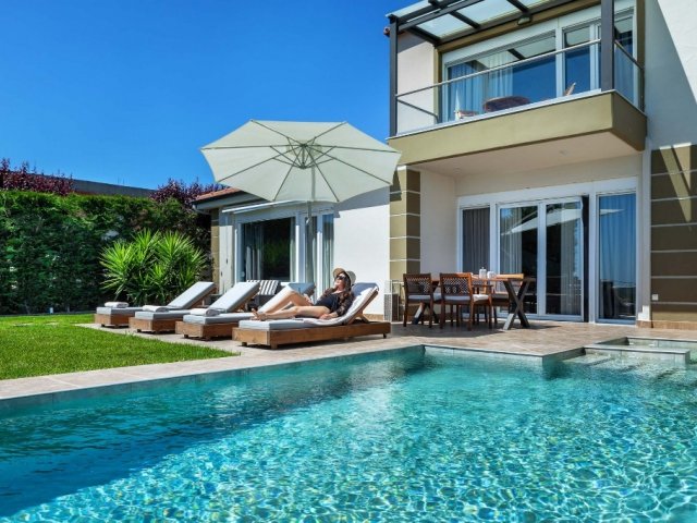 GRANDE VILLA SUNNY VILLAS