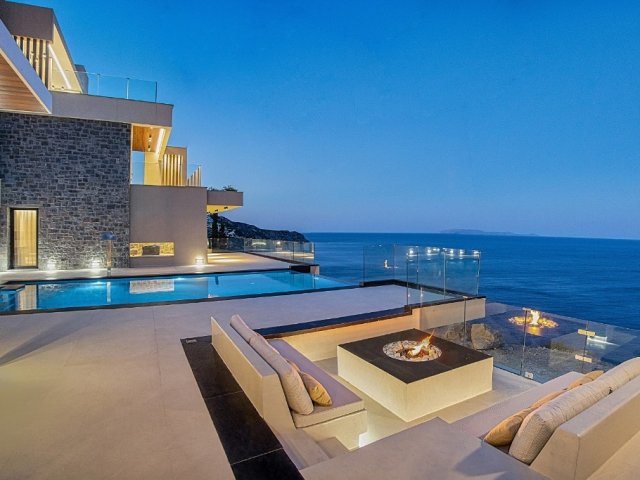 VILLA RV H