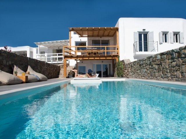 VILLA KOSTA