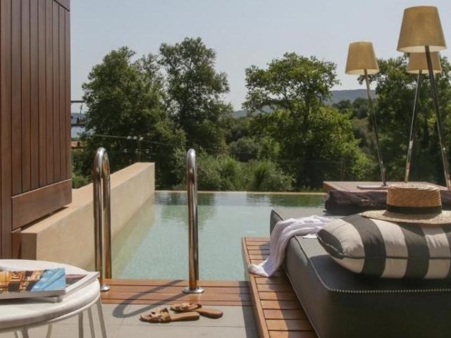 JUNIOR SUITE PRIVATE POOL