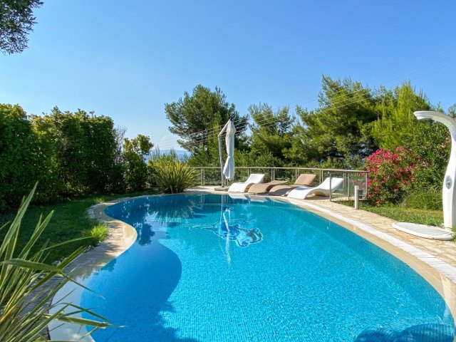 ELENA VILLA PRIVATE POOL