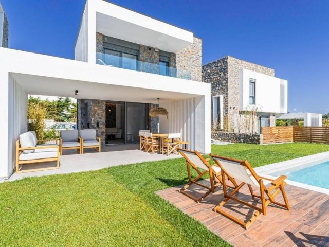 POOL VILLA - HOTELIX